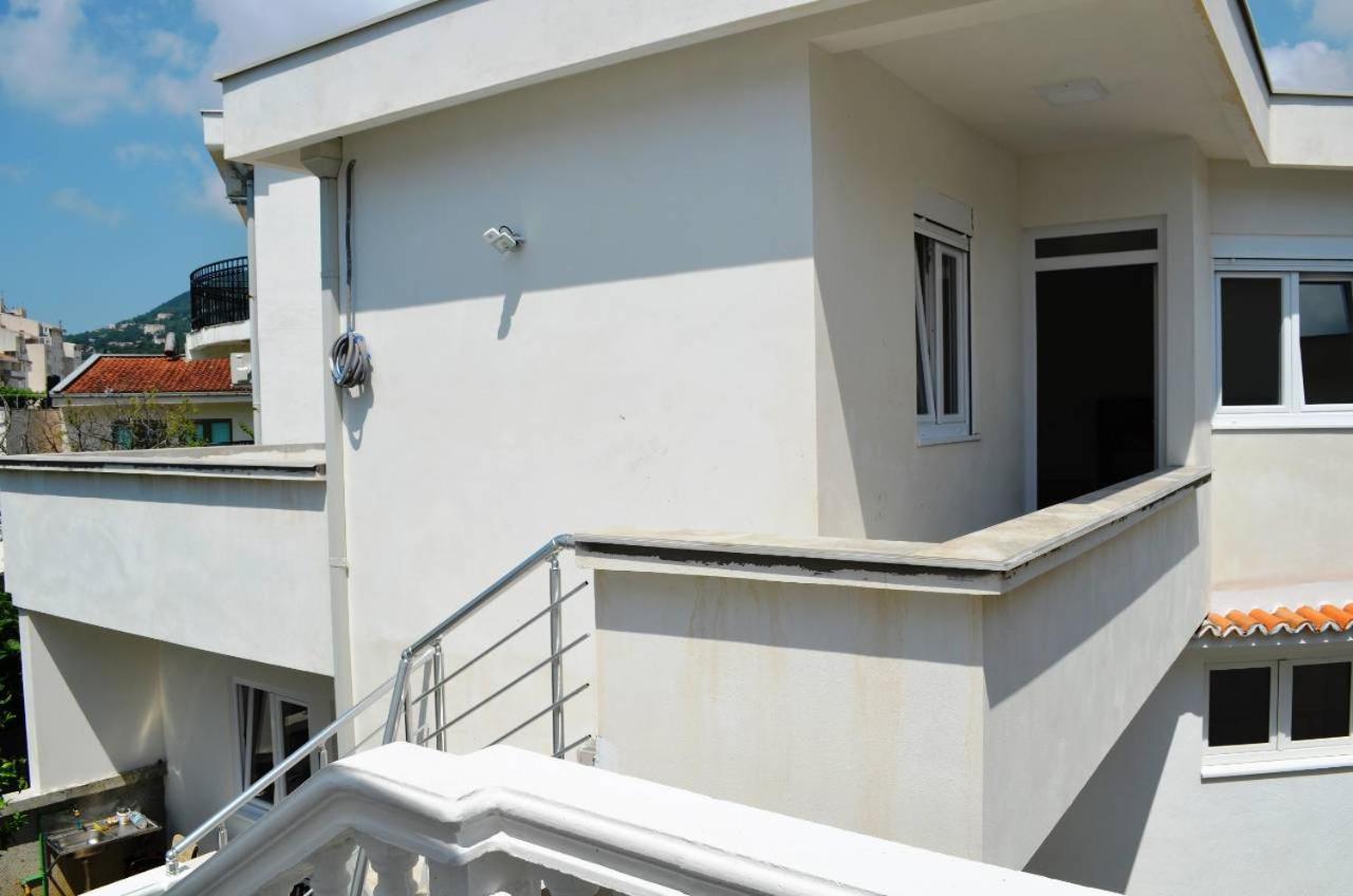 Apartmani Miljevci 苏托莫雷 外观 照片