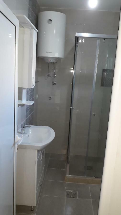 Apartmani Miljevci 苏托莫雷 外观 照片